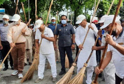 Cleanliness campaign Kanwarpal Gurjar