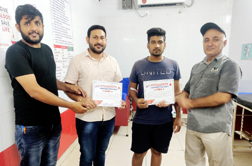 Giving certificates to blood donors