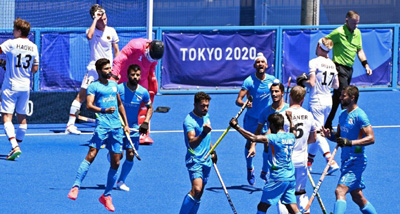 Indian Men's Hockey players celebrate during India vs Germany match