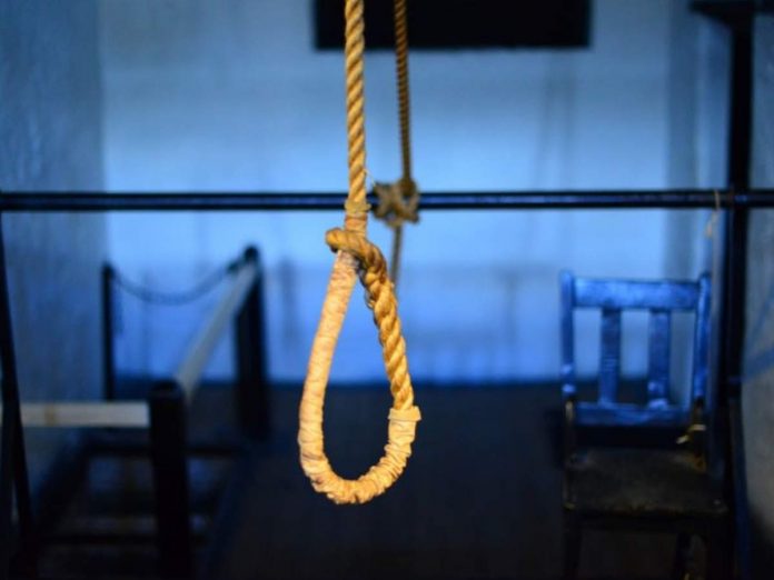 Karnal Crime News In Karnal, a girl ended her life by hanging herself, the girl was to get married after 2 days