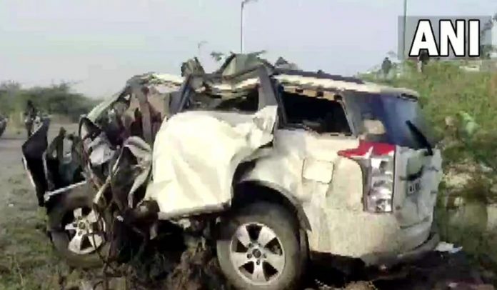 Road Accident In Maharashtra