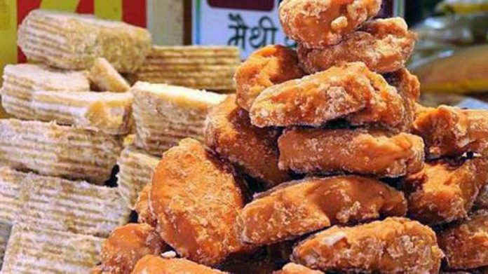 Eating Jaggery Night Is Beneficial