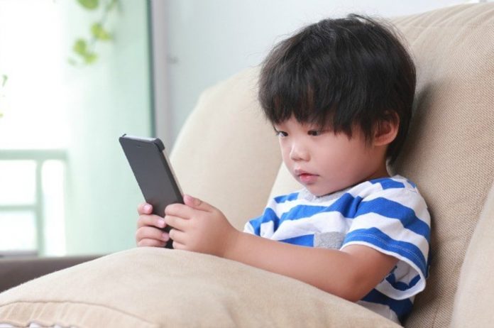 How To Get Rid Of Mobile Addiction Of Kids