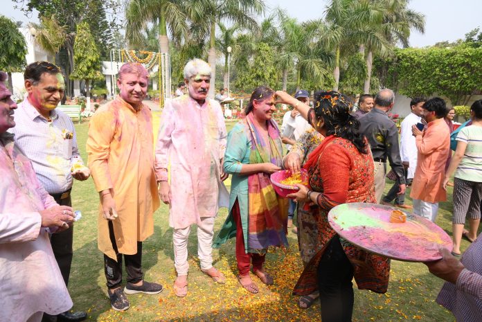 Holi Celebrated At Maharishi Dayanand University