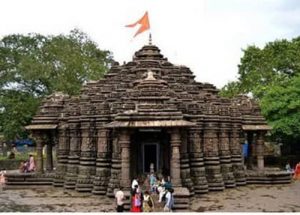 Know History Of Aami Temple of Saran