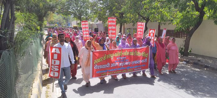 110th day Of Strike Of Anganwadi workers