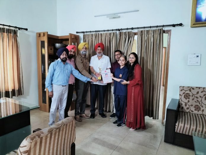 Arshdeep Kaur wins Best Actor Award