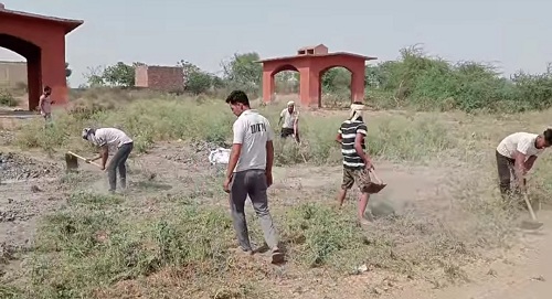 Youth Started Cleanliness Campaign