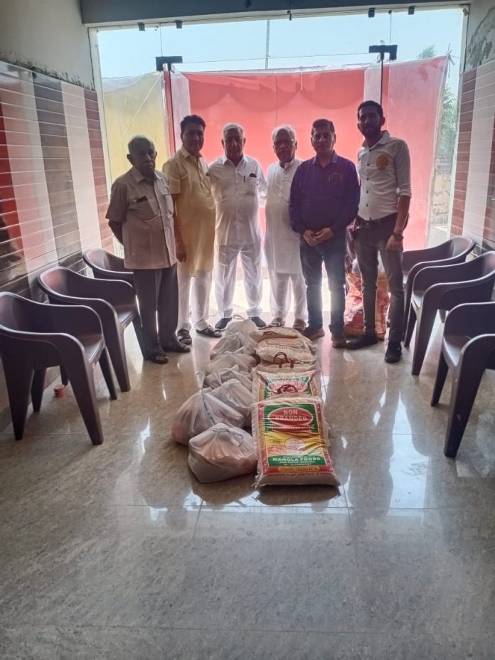 Ration kit Distributed By Punjabi Seva Sadan