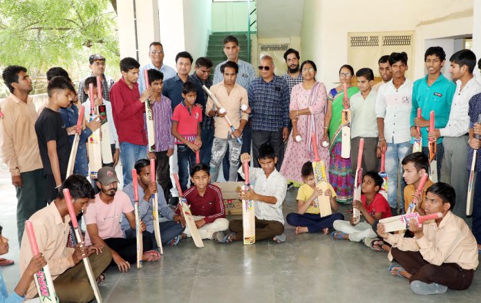 Presenting Bat And Ball To Visually Impaired Children