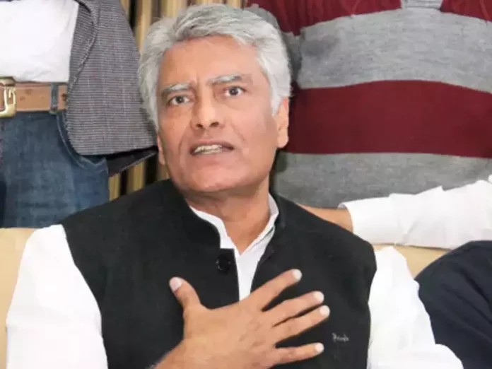 Punjab News Punjab: Jakhar was taking the role of leaving Congress