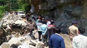 Yamunotri: 7000 Passengers Stranded, Heavy Vehicles Banned