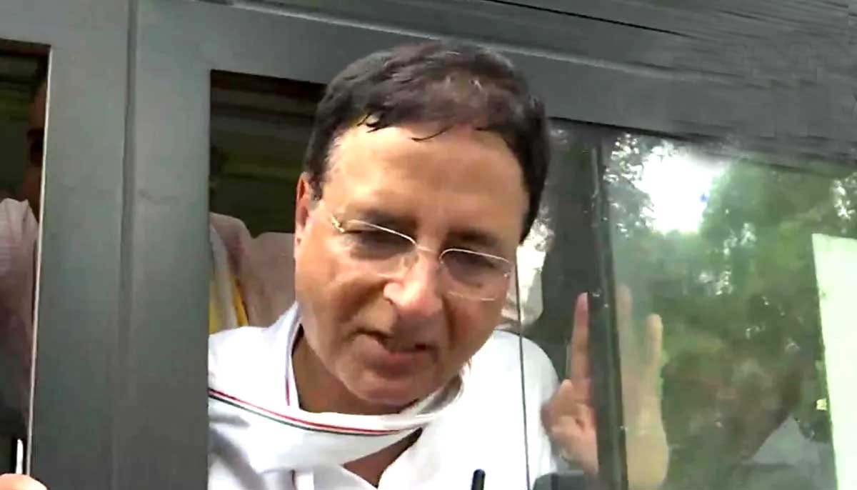 surjewala giraftar