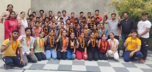 Panipat News/Navyug Public School took highest merit in Panipat district