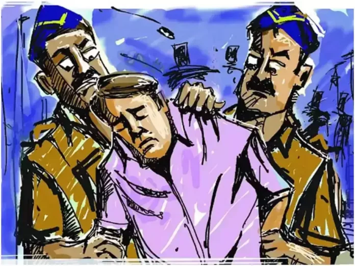 Fake Policemen Robbed Foreign Family