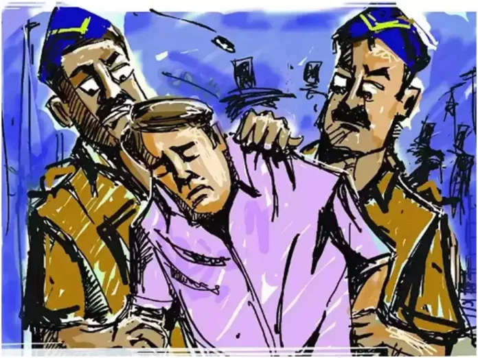 Two youths robbed a person by claiming to be from Anti Corruption Bureau