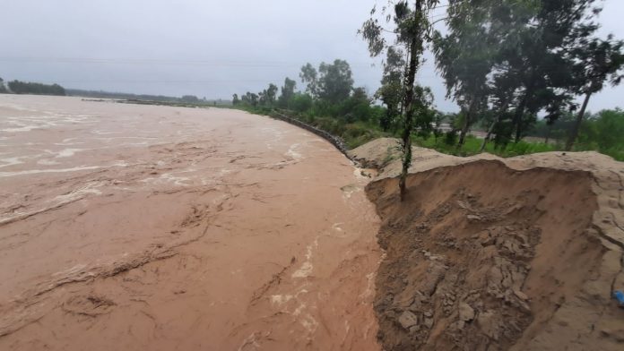 Som River on Danger Mark Due to Rain