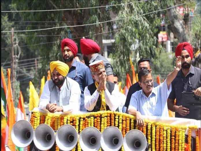 Mass in Your Tricolor March