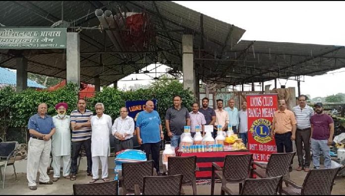 Lions Club Banga Mehak Gave Gogras in New Gaushala