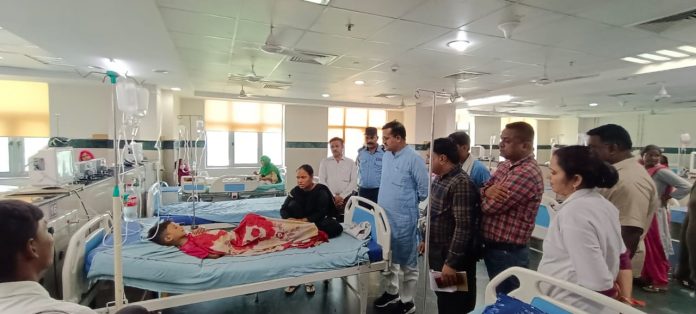 Inspection of wards in Medical College by Vice Chairman