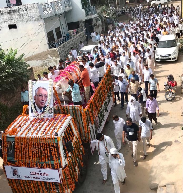 Dr. OP Yadav associated with the field of education passed away.