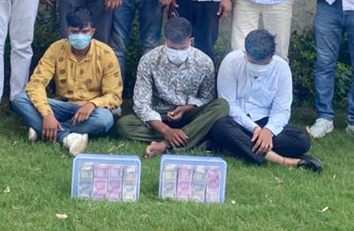 Three Arrested For Snatched Eight Lakhs