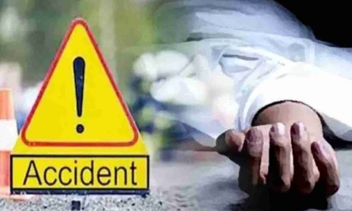 sampla News/Man dies due to negligence of truck driver in Sampla