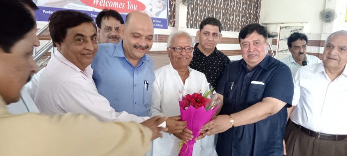 Punjabi Seva Sadan gave Certificates to Students doing Computer Courses