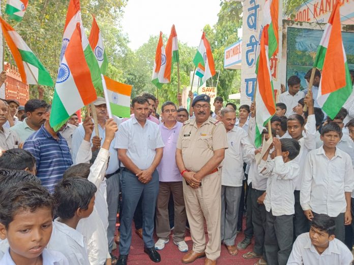 Mahendragarh News/Rally taken out in Mahendragarh under the tricolor campaign