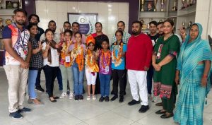 Panipat News/Apollo's fencer Kritika won bronze in the national