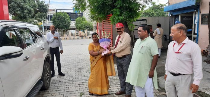 Mayor took stock of Construction Works in Golden Lion Canteen