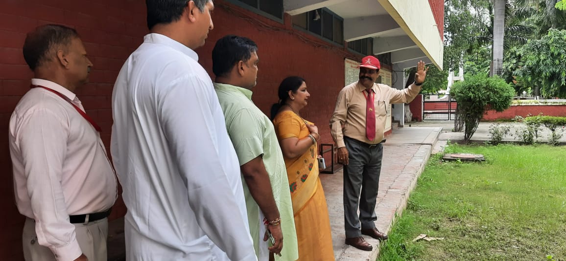 Mayor took stock of Construction Works in Golden Lion Canteen