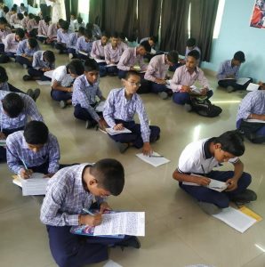 Panipat News/Organizing calligraphy and painting competition in Arya Senior Secondary School