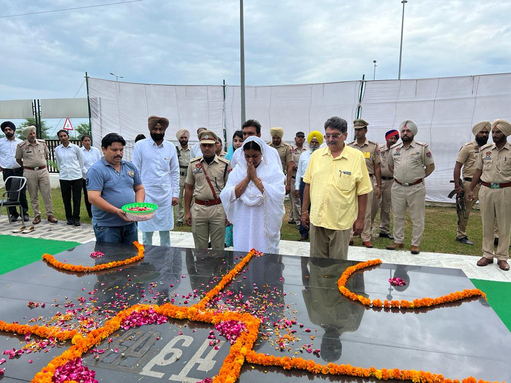 Punjab Cabinet Minister Salutes Shaheed Azam Sardar Bhagat Singh