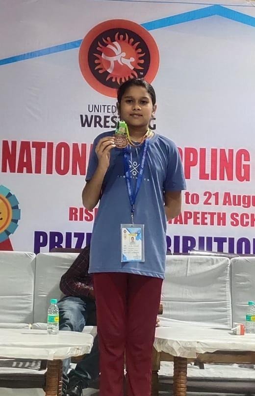 Panipat News/Lucky Narwal of MD Public School won bronze medal
