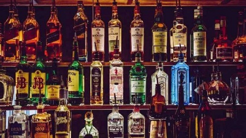 Liquor shops and bars will reopen in Delhi