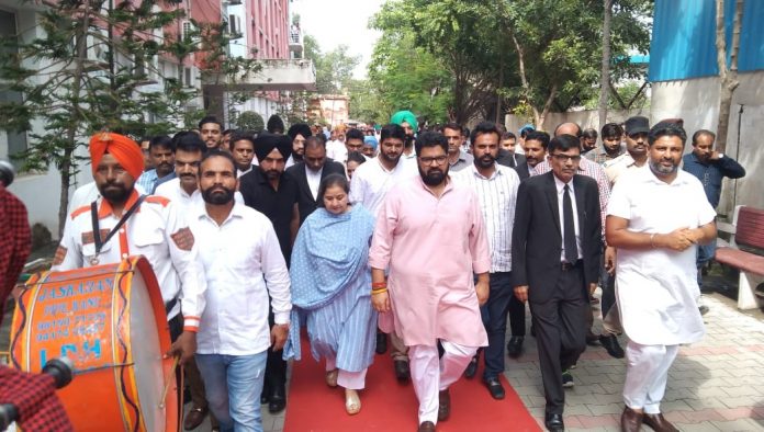 MP Kartik Sharma And Mayor Shakti Rani Sharma at special Programme Organized By Ambala Bar Association MP Kartik Sharma