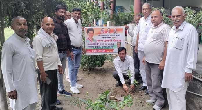 Kumari Selja honesty clean image of the country: Omvir Singh Panwar