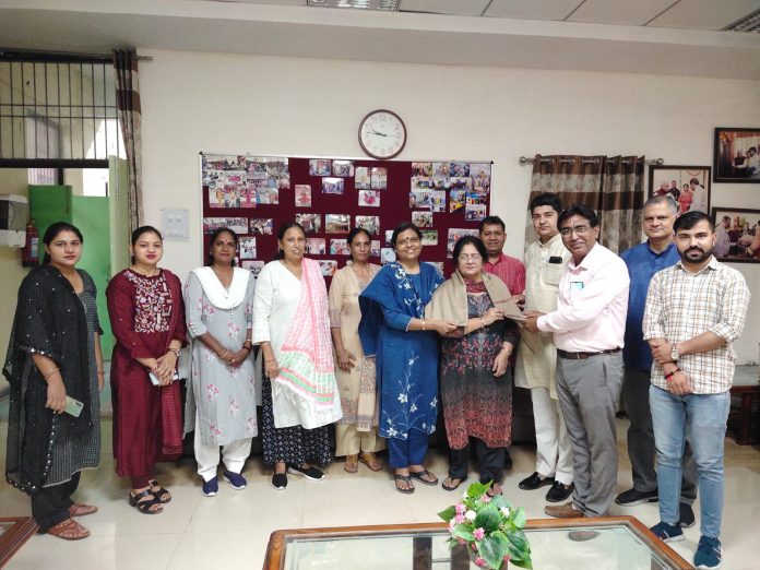 Teacher's Day celebrated in Desh Bandhu Gupta College