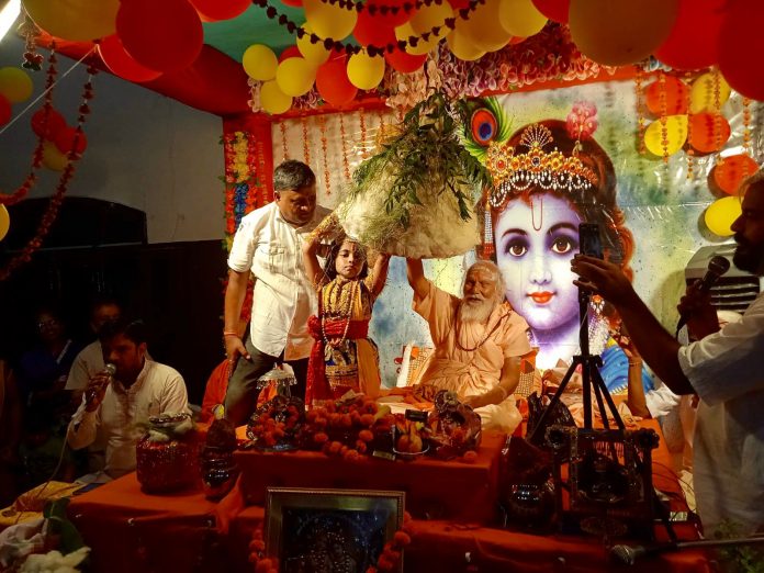 Shri Govardhan Puja and Chappan Bhog