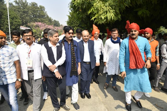 Bollywood actor Yashpal Sharma gave success tips to students in Ratnavali