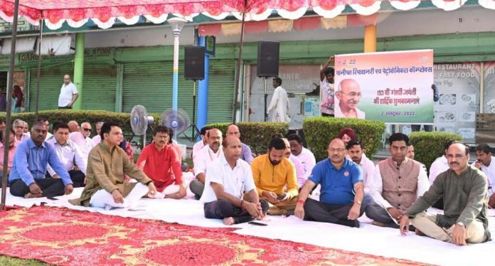 Panipat News/PRPC celebrates 153rd birth anniversary of Mahatma Gandhi with great reverence