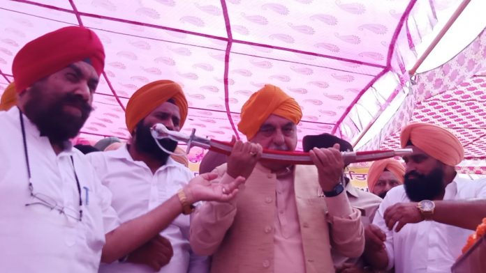 Bhupinder Singh Hooda's relation with the Sikh community: Assembly Speaker Kuldeep Sharma