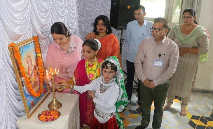 Panipat News/Children's Festival held at Panipat Bal Bhavan