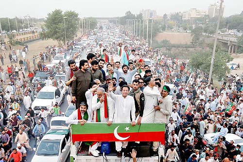 Hakiki Azadi March