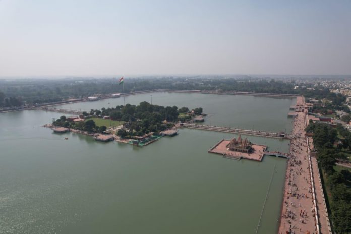 The tradition of bathing in Kurukshetra on the occasion of solar eclipse