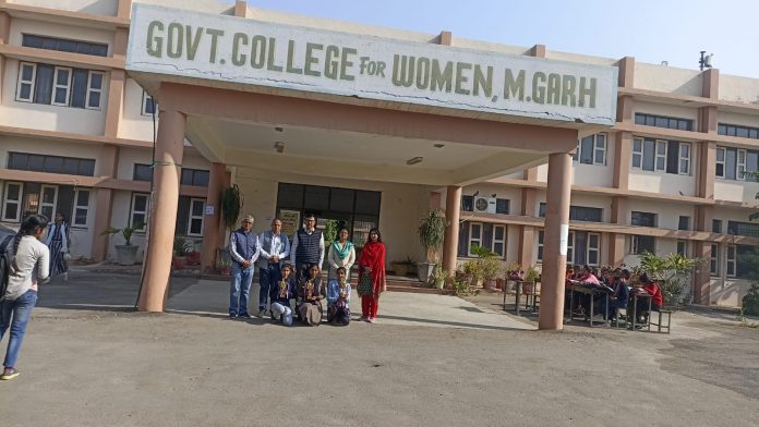 Girls of Mahindragarh Women's College did a commendable performance in the youth function
