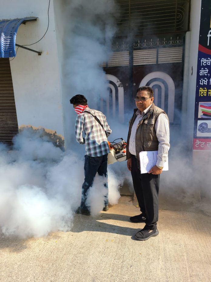 Health teams destroyed dengue larvae from 23 containers