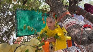 Chief Minister Bhagwant Mann's mother Harpal Kaur