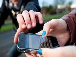 Absconding from the spot by snatching the mobile phone